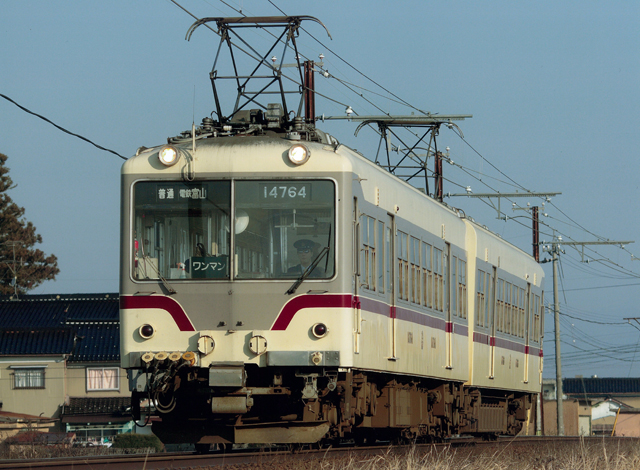 電車 富山 地 鉄